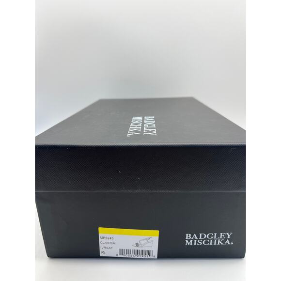 Badgley Mischka Women's Clarisa Embellished Wedge Sandal Ivory MP5243 Size 9.5 - Picture 6 of 12